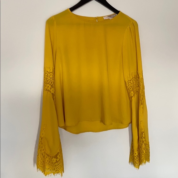 Beautiful in style blouse! Worn few times - Picture 1 of 6